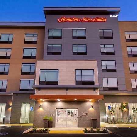 Hampton Inn & Suites Ontario Ранчо-Кукамонга Екстер'єр фото
