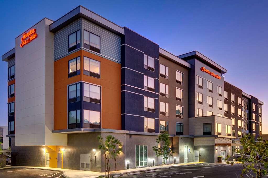 Hampton Inn & Suites Ontario Ранчо-Кукамонга Екстер'єр фото