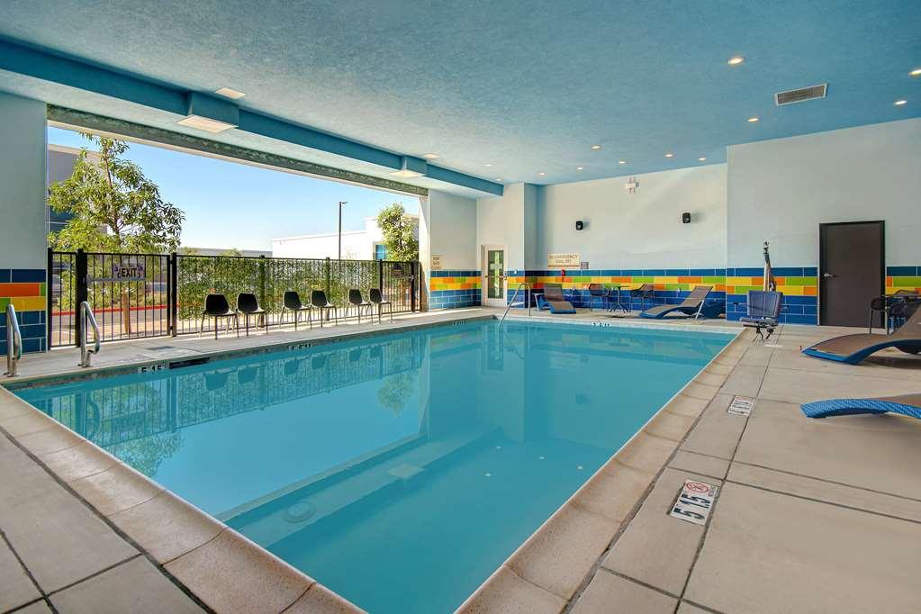 Hampton Inn & Suites Ontario Ранчо-Кукамонга Зручності фото